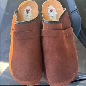 Men Buxa wooden clogs brown suede size 11